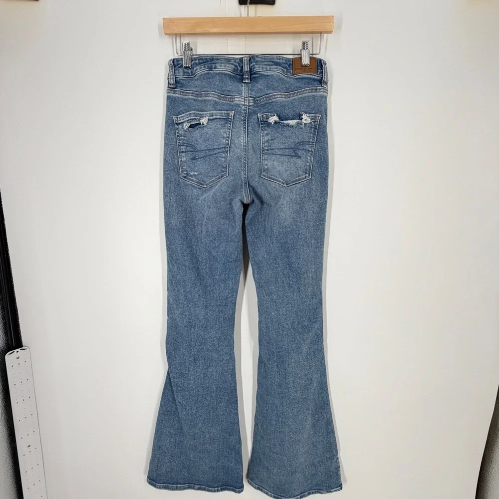 American Eagle‎ Women 6 Long Tall Blue Distressed Flare Jeans Next Level Stretch
